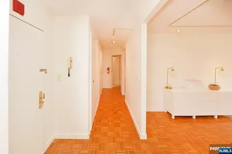 Entry Way - 316 Prospect #3J, Hackensack, NJ 07601 photo 2 of 2