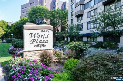 316 Prospect #3J, Hackensack, NJ 07601