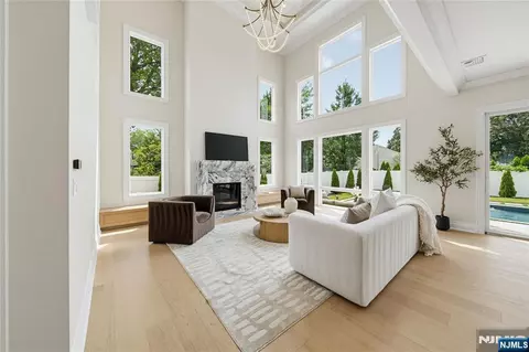 Living - 92 Oliver Rd, Paramus, NJ 07652 photo 3 of 6