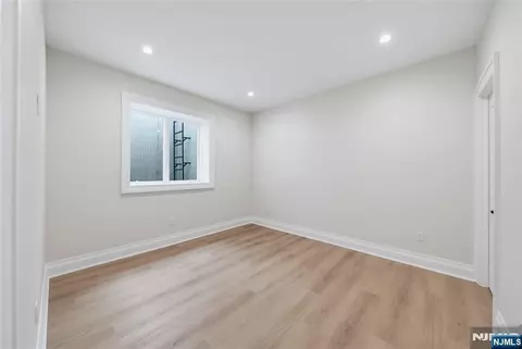 Other - 92 Oliver Rd, Paramus, NJ 07652 photo 11 of 15