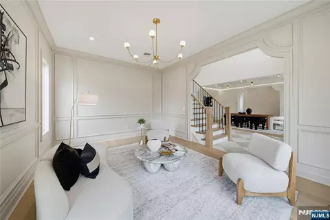 Living - 92 Oliver Rd, Paramus, NJ 07652 photo 2 of 6