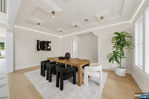 Dining - 92 Oliver Rd, Paramus, NJ 07652 photo 1 of 3