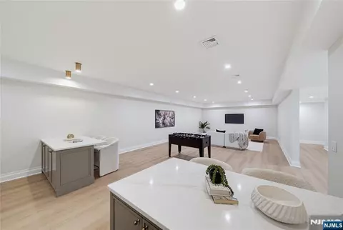 Other - 92 Oliver Rd, Paramus, NJ 07652 photo 8 of 15