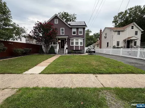 413 S S Pne, Roselle, NJ 07203