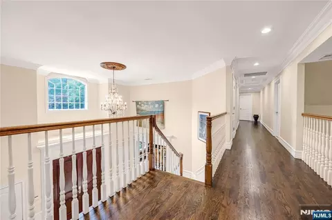 Entry Way - 68 Eagle Rim Rd, Saddle River, NJ 07458 photo 5 of 7