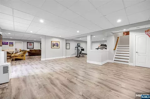 Entry Way - 68 Eagle Rim Rd, Saddle River, NJ 07458 photo 7 of 7