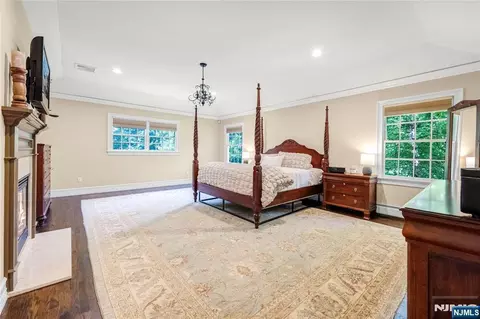 Bedroom - 68 Eagle Rim Rd, Saddle River, NJ 07458 photo 2 of 5