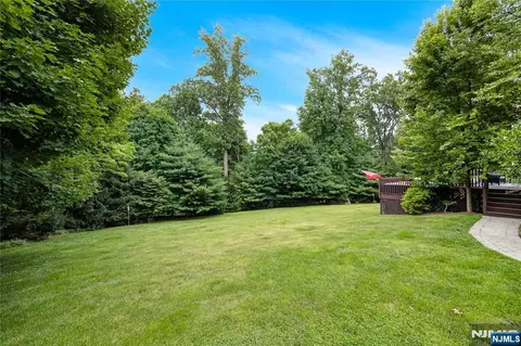 Exterior - 68 Eagle Rim Rd, Saddle River, NJ 07458 photo 6 of 6