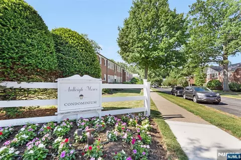 349 Bloomfield Ave #33, Verona, NJ 07044
