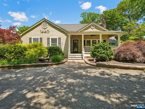 1440 Alps Rd, Wayne, NJ 07470