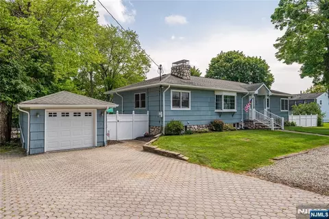 83 Vine Ave, West Milford, NJ 07480