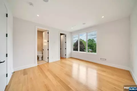 Bedroom - 61 Mac Arthur Ave, Closter, NJ 07624 photo 4 of 5