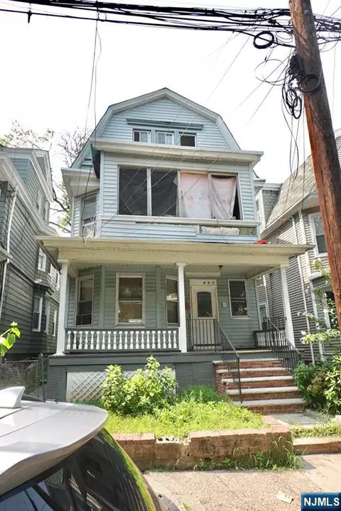 777-779 S 12th St, Newark, NJ 07108