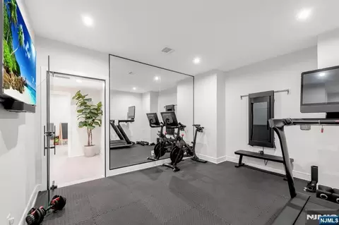 Other - 336 Lockwood Dr, Paramus, NJ 07652 photo 12 of 14