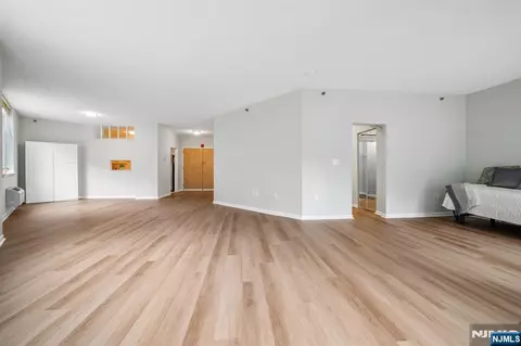 10 Smith Manor Blvd #119, West Orange, NJ 07052