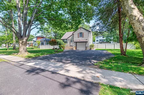Other - 376 Chelsea St, Paramus, NJ 07652 photo 1 of 7