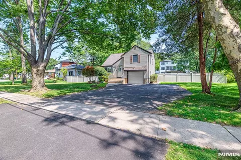 Other - 376 Chelsea St, Paramus, NJ 07652 photo 1 of 7