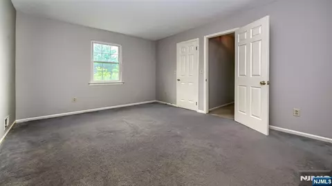 Bedroom - 42 Bowfell Ct, Wayne, NJ 07470 photo 4 of 4
