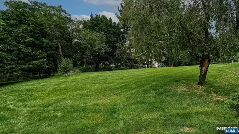 Other - 42 Bowfell Ct, Wayne, NJ 07470 photo 5 of 6