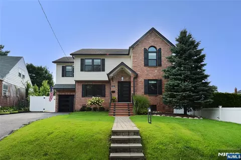 2-06 37th St, Fair Lawn, NJ 07410