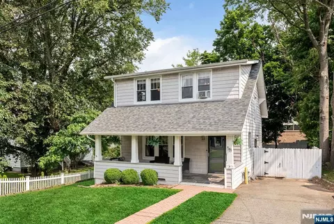 58 Hudson St, Little Falls, NJ 07424