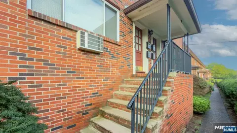 37 Espy Rd #6B, Caldwell, NJ 07006