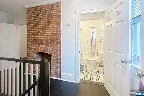 Entry Way - 2 Hillside Ave, Summit, NJ 07901 photo 4 of 4