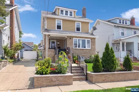 18 Newell Pl, North Arlington, NJ 07031