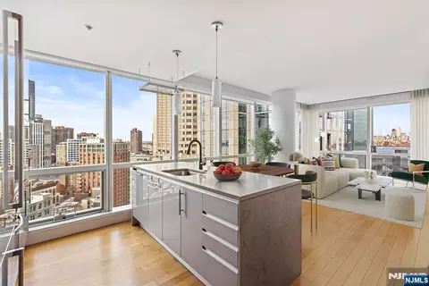 77 Hudson St #2303, Jersey City, NJ 07302