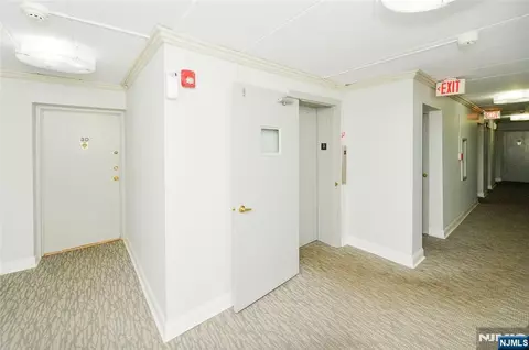 Entry Way - 25 Jefferson St #3D, Hackensack, NJ 07601 photo 3 of 3