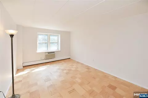 Living - 25 Jefferson St #3D, Hackensack, NJ 07601 photo 5 of 5
