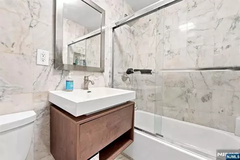 Bath - 125 Prospect Ave #18D, Hackensack, NJ 07601 photo 2 of 2