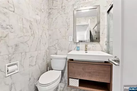 Bath - 125 Prospect Ave #18D, Hackensack, NJ 07601 photo 1 of 2