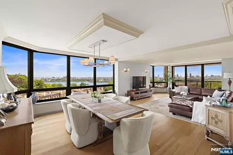 900 Palisade Ave #6G, Fort Lee, NJ 07024