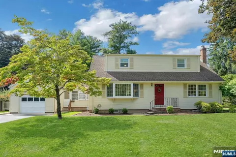 152 Spring St, Harrington Park, NJ 07640