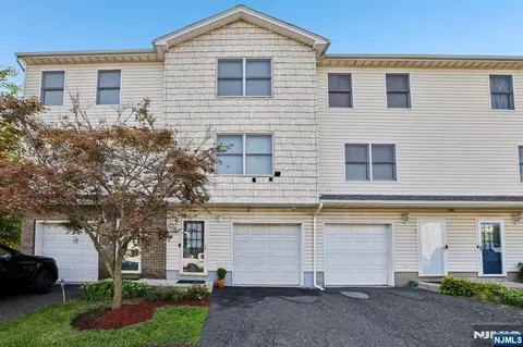 274 Garibaldi Ave #2, Lodi, NJ 07644