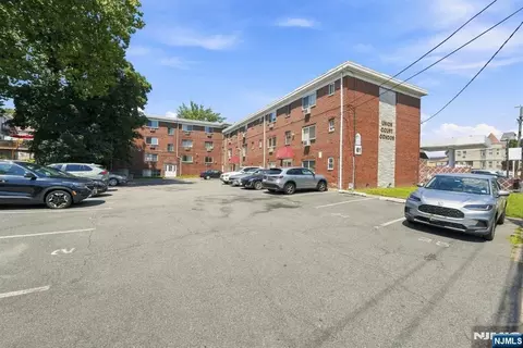 61 Union Ave #B6, Belleville, NJ 07109