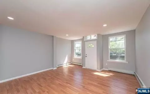 Living - 1099-1101 Ringwood Ave, Haskell, NJ 07420 photo 1 of 3