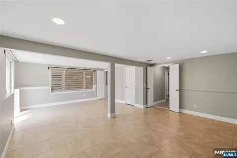 Other - 377 Chelsea St, Paramus, NJ 07652 photo 4 of 7