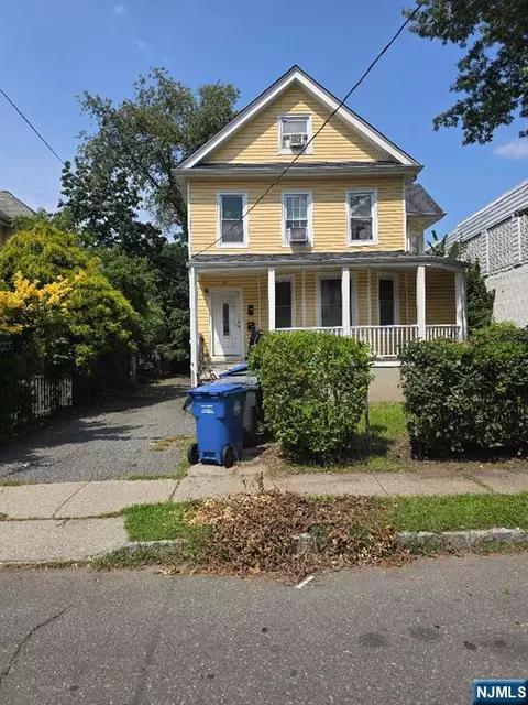 62 Elmore Ave, Englewood, NJ 07631