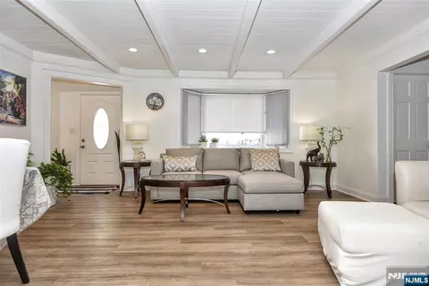 Entry Way - 347 Forest Ave, Paramus, NJ 07652 photo 2 of 2