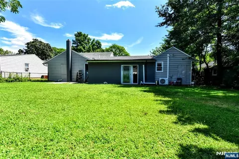 Exterior - 347 Forest Ave, Paramus, NJ 07652 photo 4 of 4