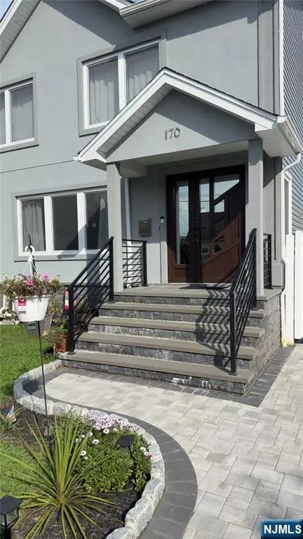 170 Mount Pleasant Ave, Wallington, NJ 07057