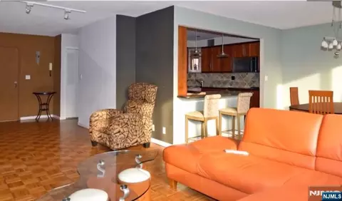 Living - 326 Prospect #PHJ, Hackensack, NJ 07601 photo 3 of 3