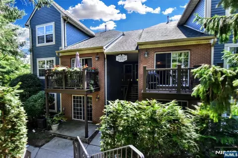 351 Cambridge Dr, Ramsey, NJ 07446