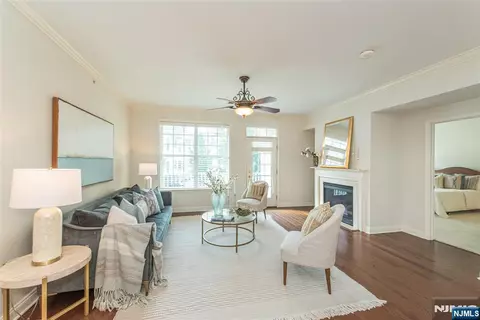7 Cliff Rd #D2, Woodland Park, NJ 07424