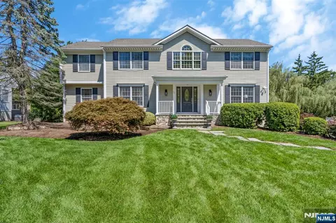 312 William Way, Wyckoff, NJ 07481