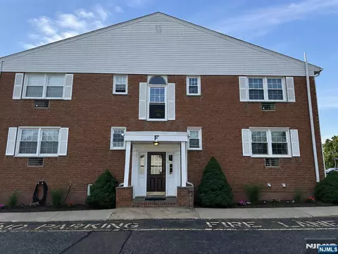 565 Grove, Clifton, NJ 07013
