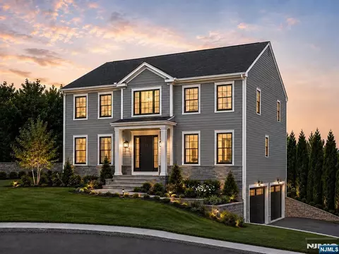 2 Everson Dr, Waldwick, NJ 07463 photo 2