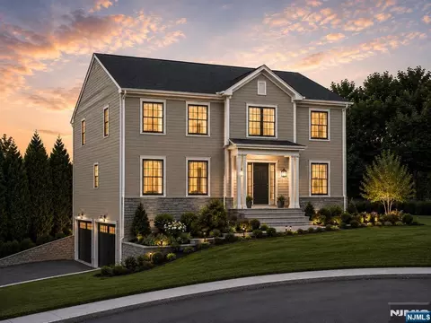 3 Everson Dr, Waldwick, NJ 07463 photo 2